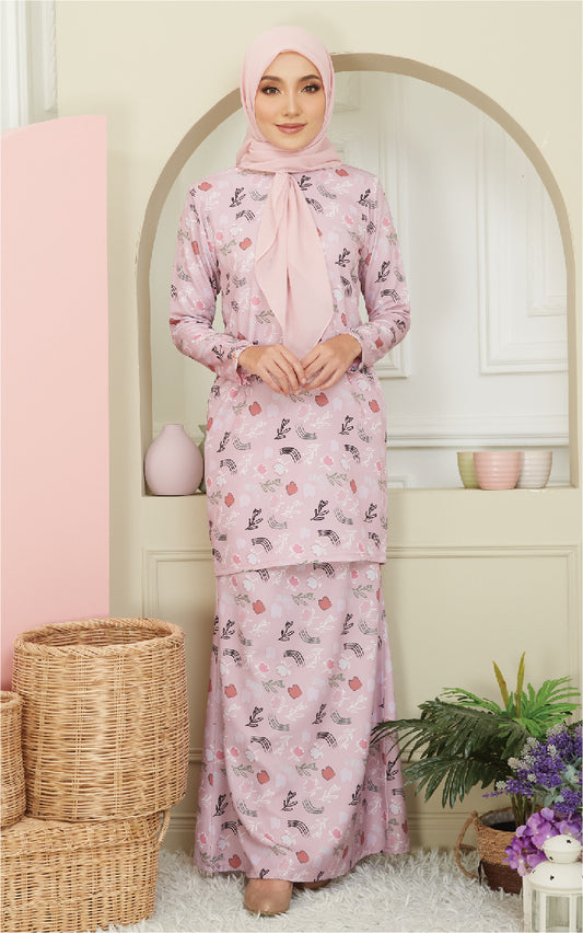 Kurung Modern Aisya in Petal Pink