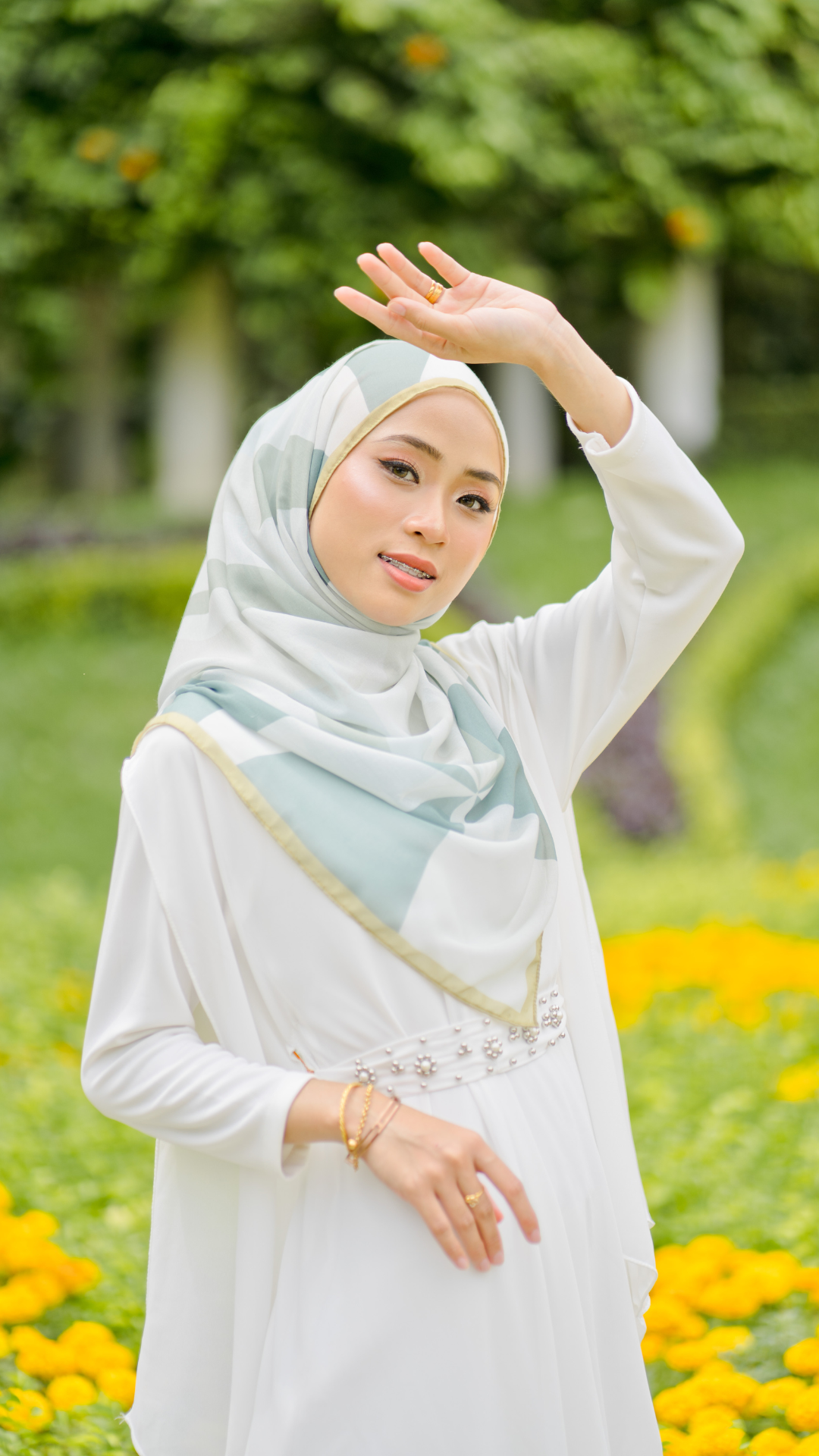 Stay Young In Tea Green